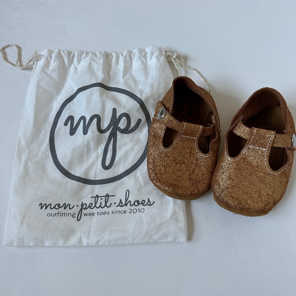 Size 5 HOLIDAY SHIMMER Gold T-Straps Leather Soft‎ Soled Baby Mon Petit Shoes